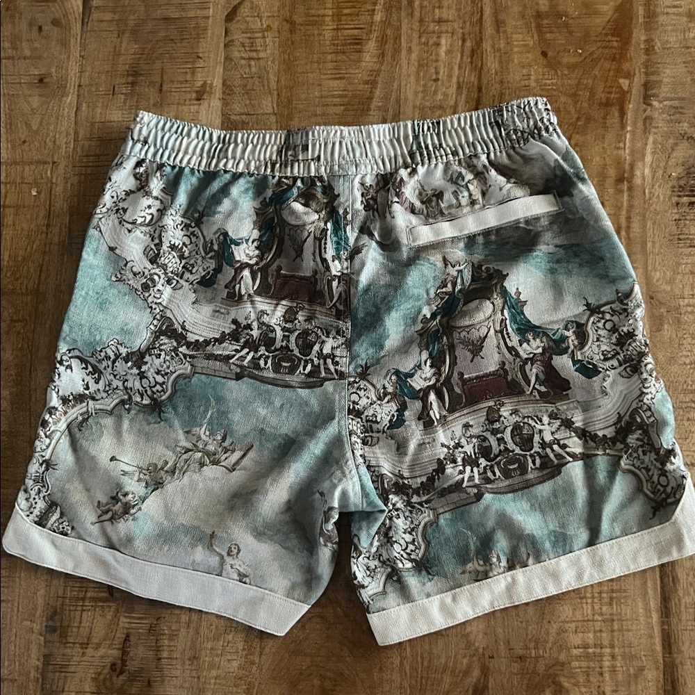 Men's Artistic Print Shorts - Picture 2 of 4